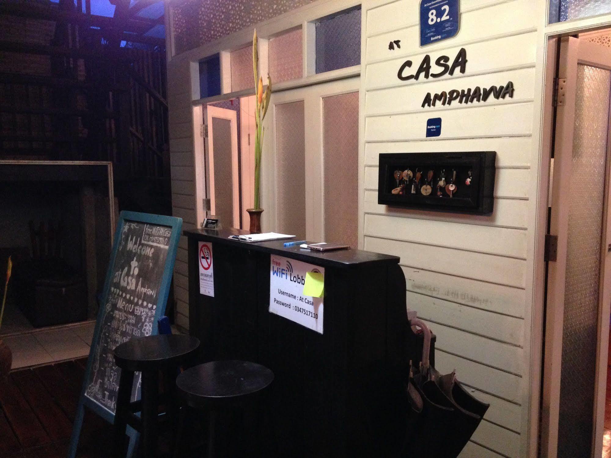 At Casa Guesthouse Amphawa Exterior photo